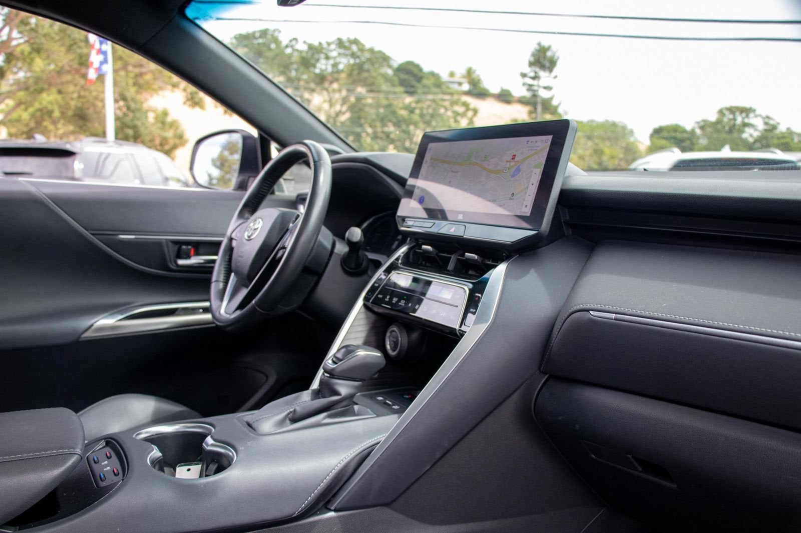 2023 Toyota Venza LE