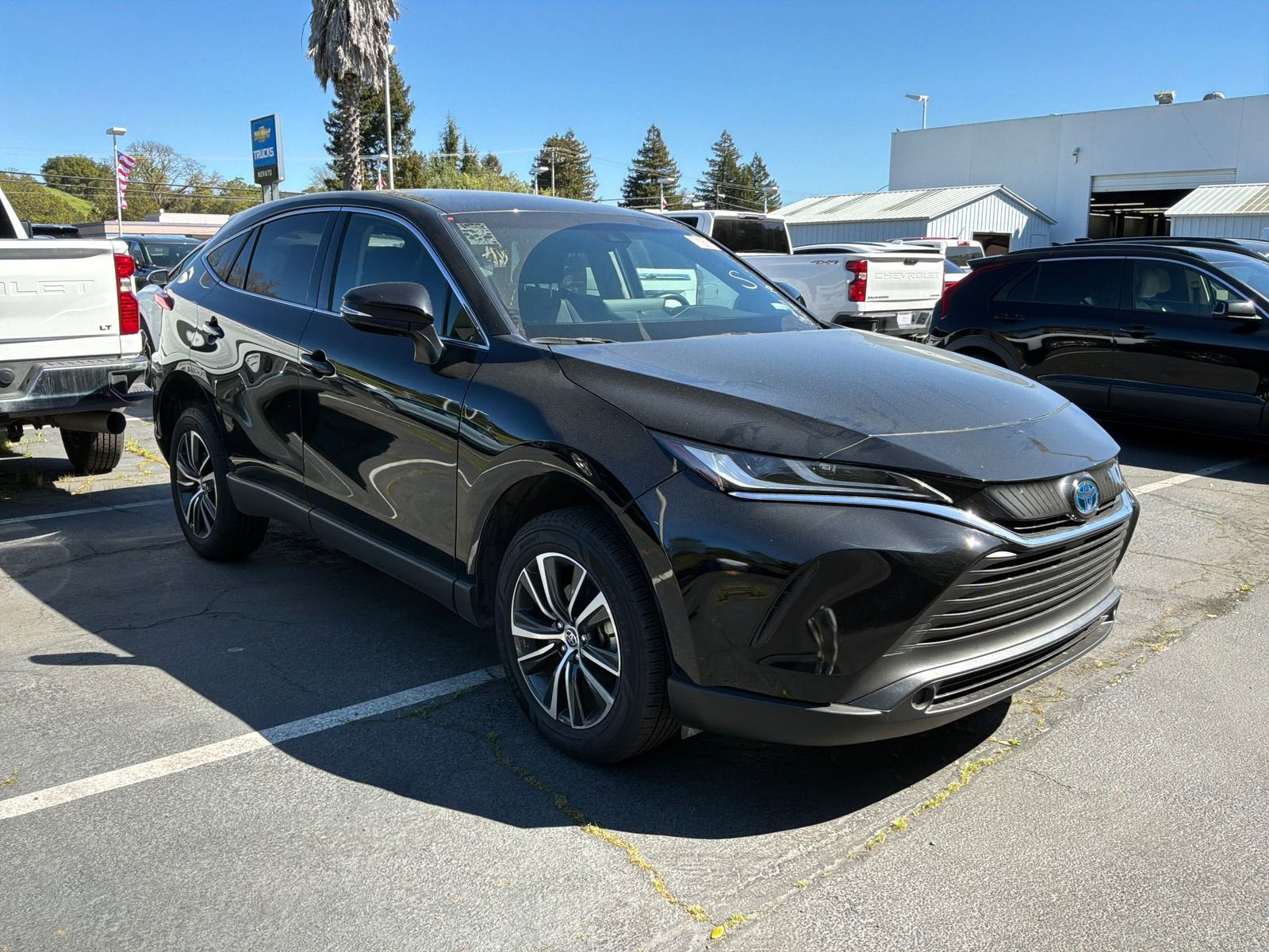 2023 Toyota Venza LE