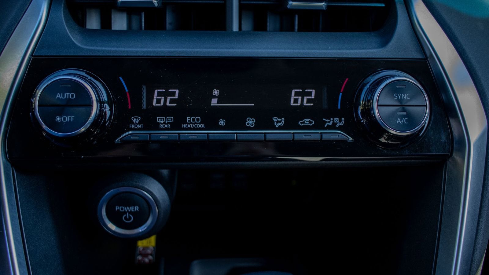 2023 Toyota Venza LE