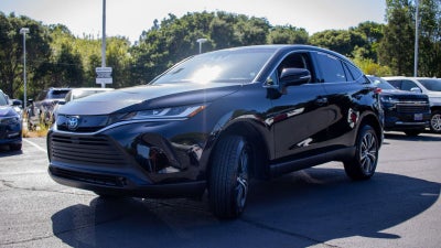 2023 Toyota Venza LE