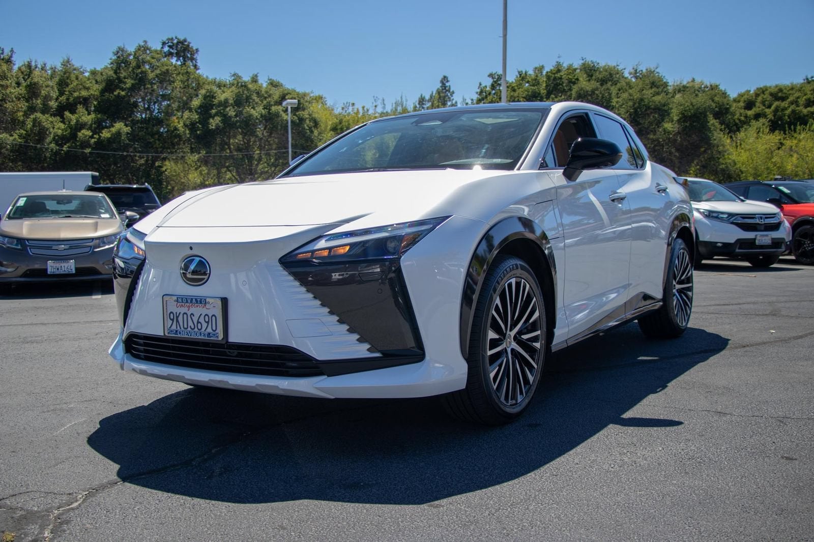 2023 Lexus RZ 450e Luxury