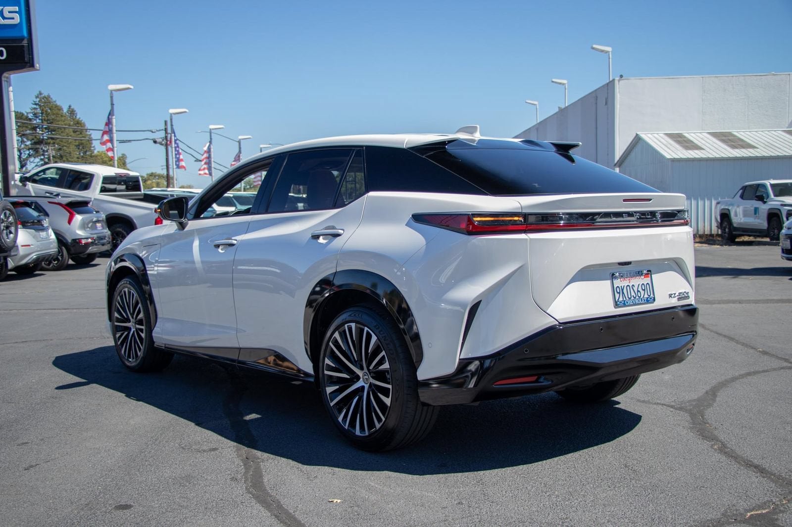 2023 Lexus RZ 450e Luxury