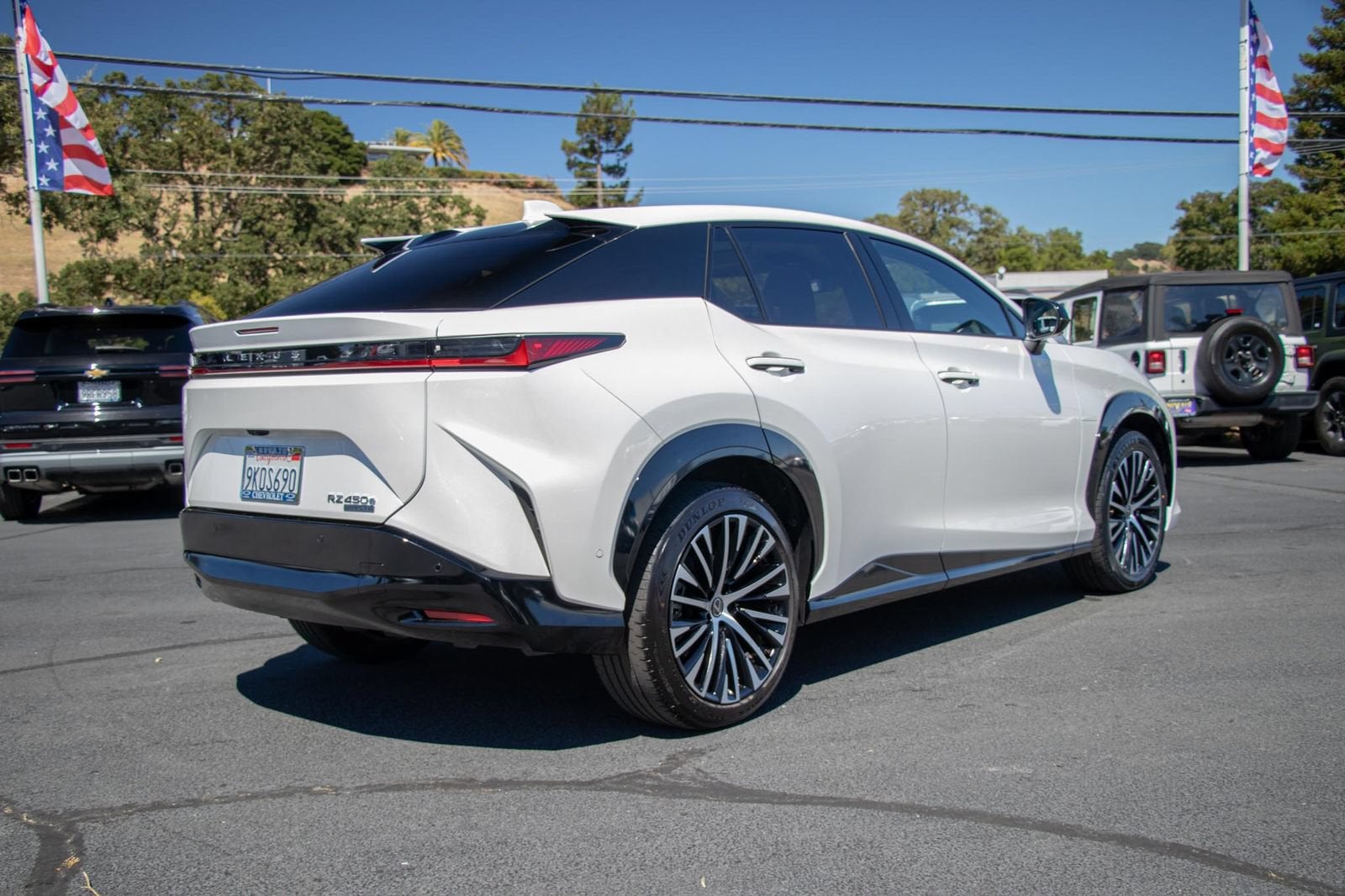 2023 Lexus RZ 450e Luxury