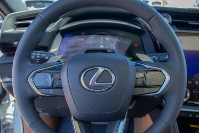 2023 Lexus RZ 450e Luxury