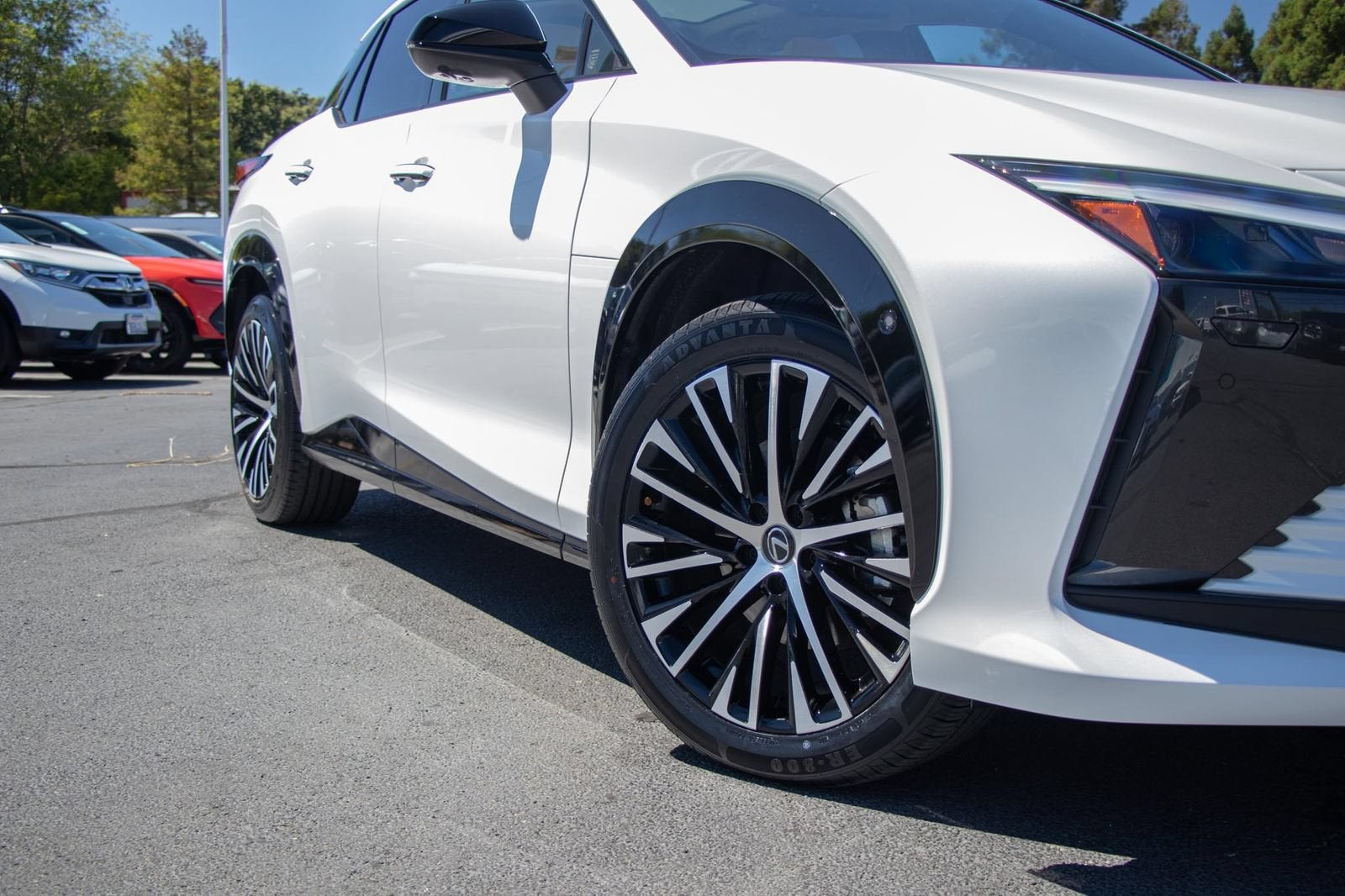2023 Lexus RZ 450e Luxury