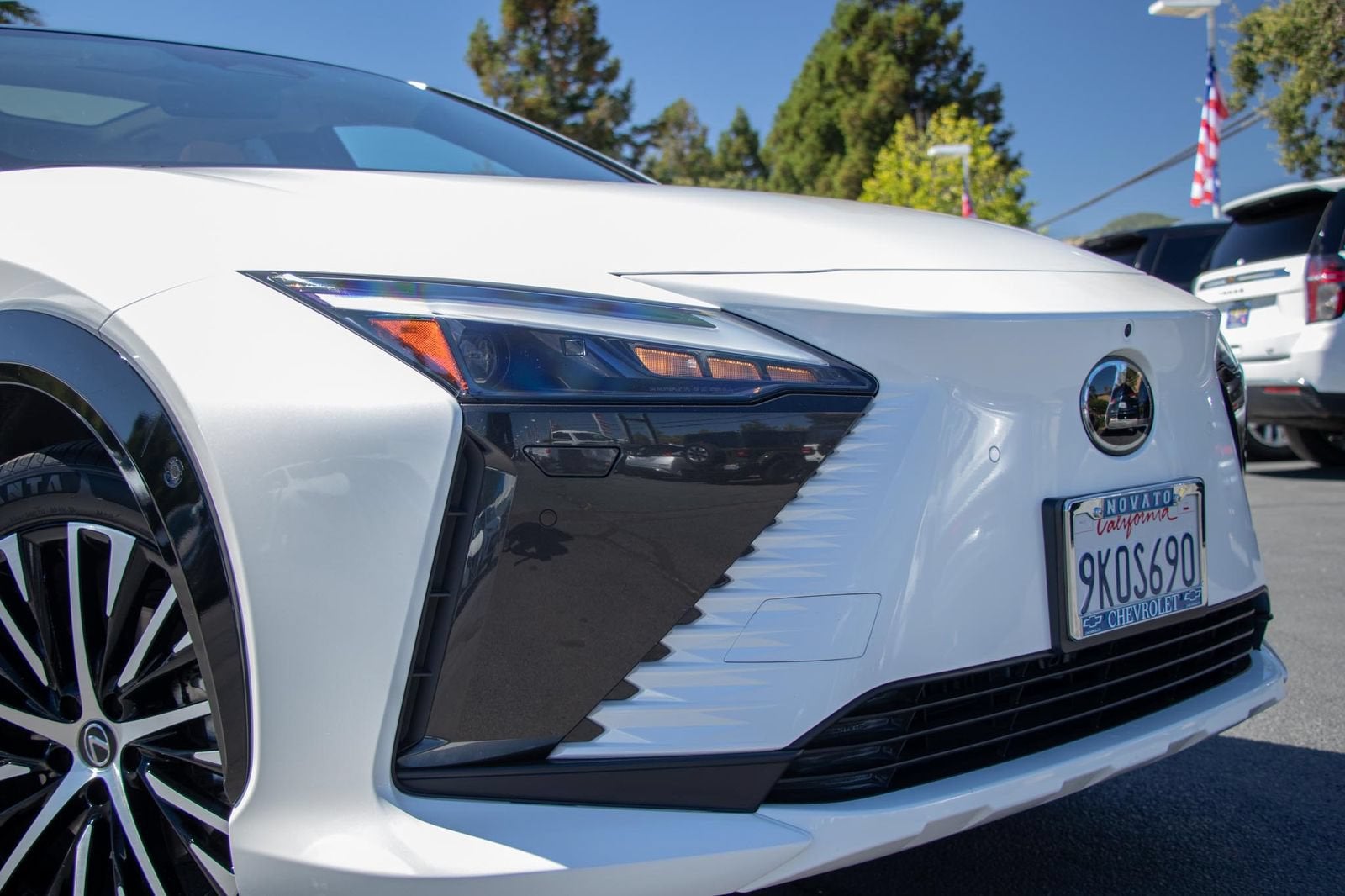 2023 Lexus RZ 450e Luxury