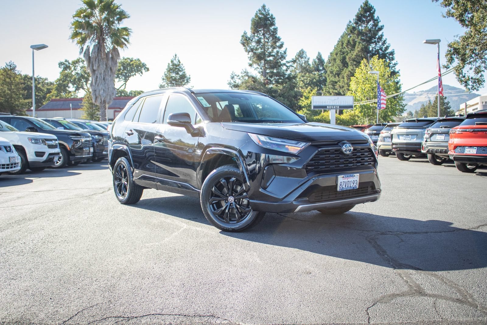 2022 Toyota RAV4 Hybrid SE