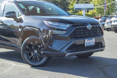 2022 Toyota RAV4 Hybrid SE
