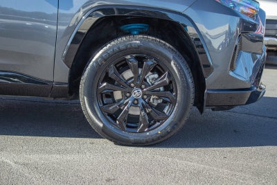 2022 Toyota RAV4 Hybrid SE