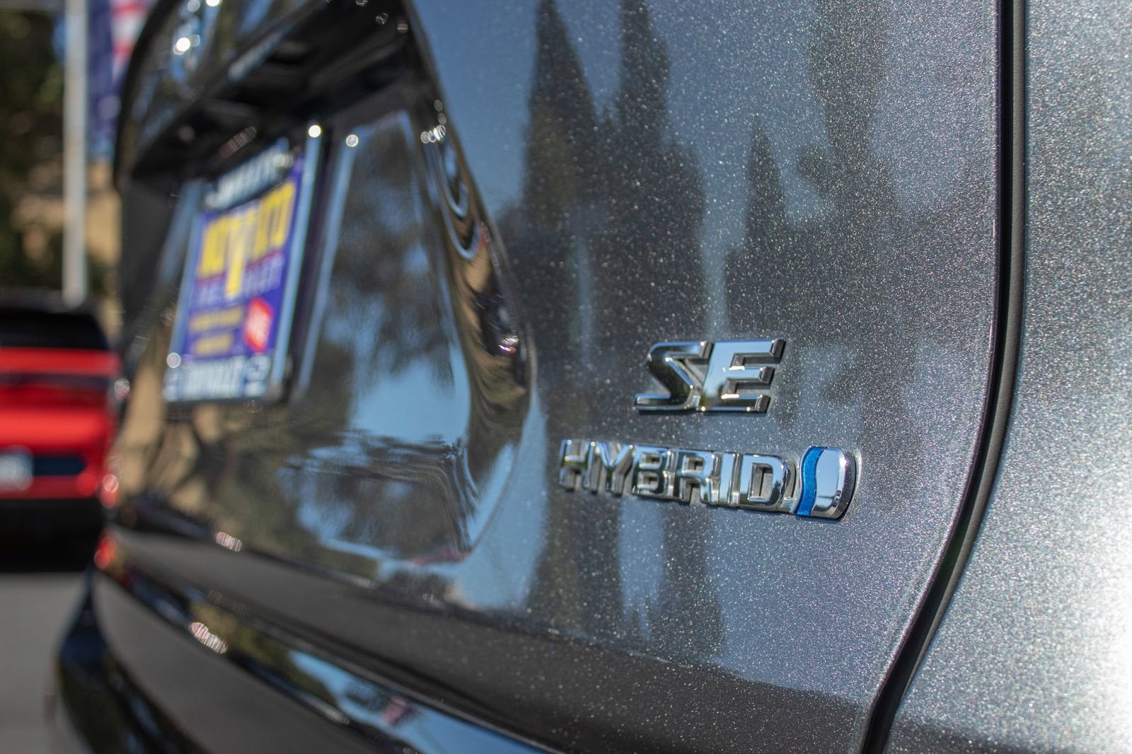 2022 Toyota RAV4 Hybrid SE
