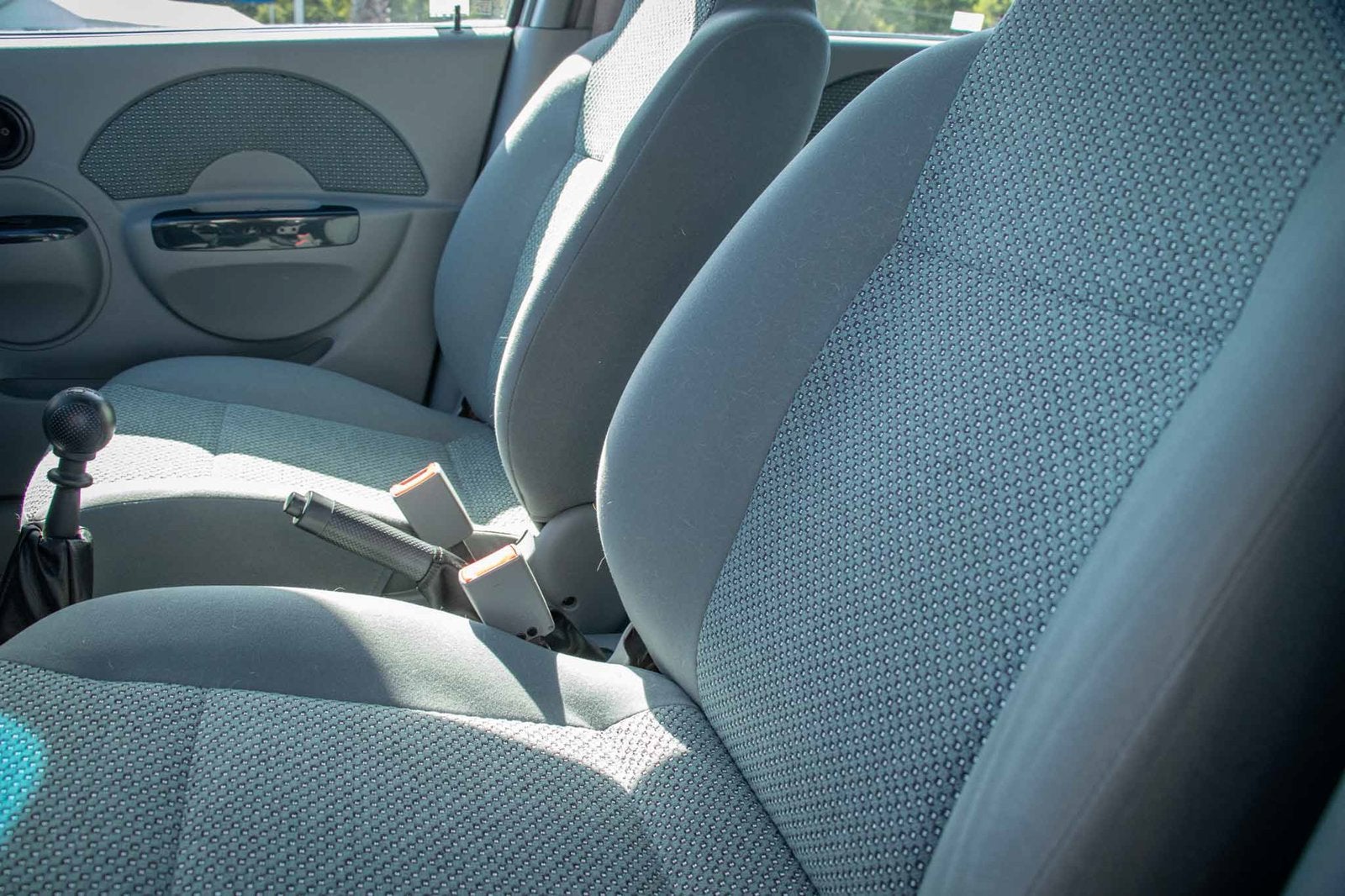 2004 Chevrolet Aveo LS