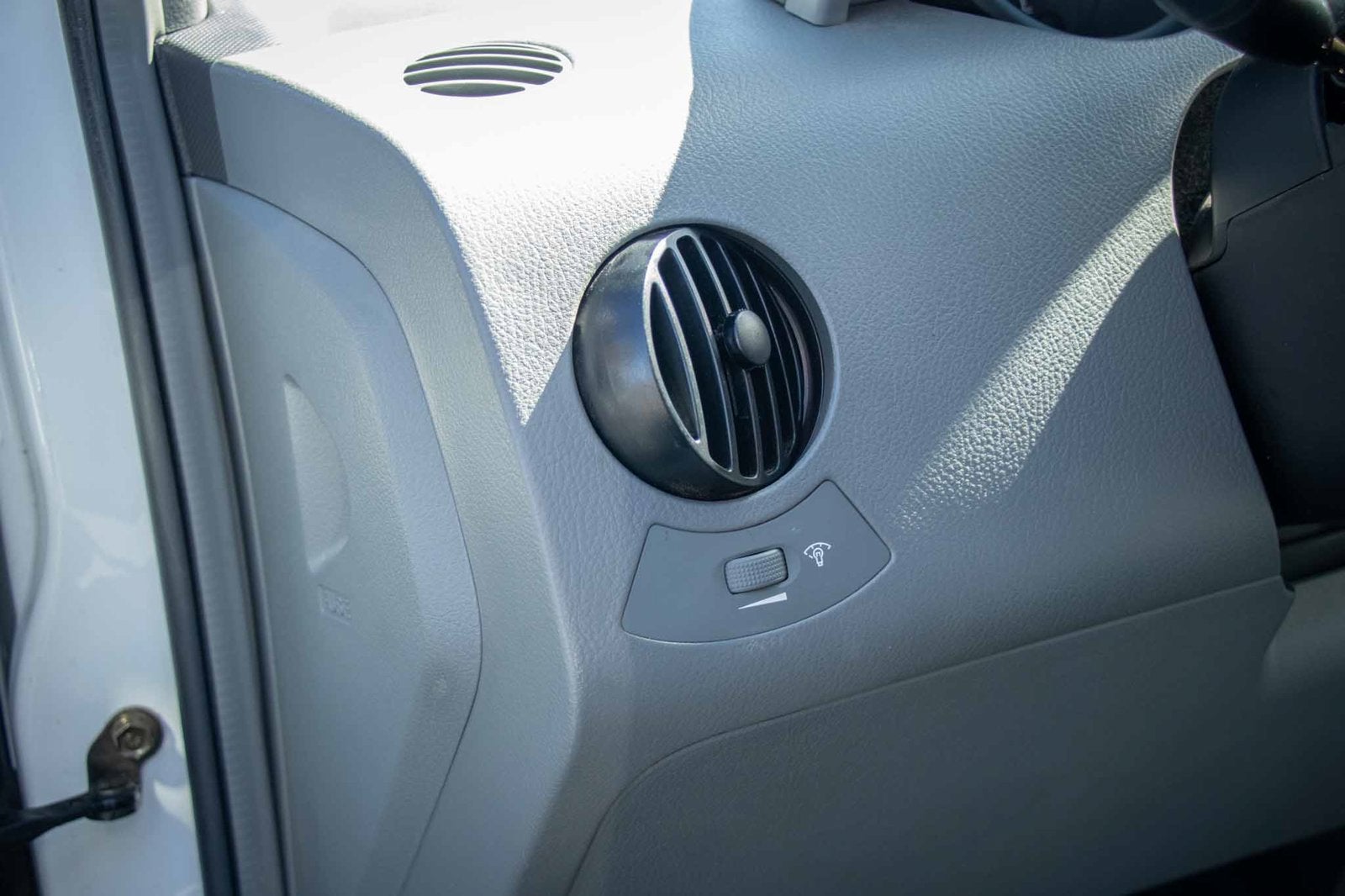 2004 Chevrolet Aveo LS