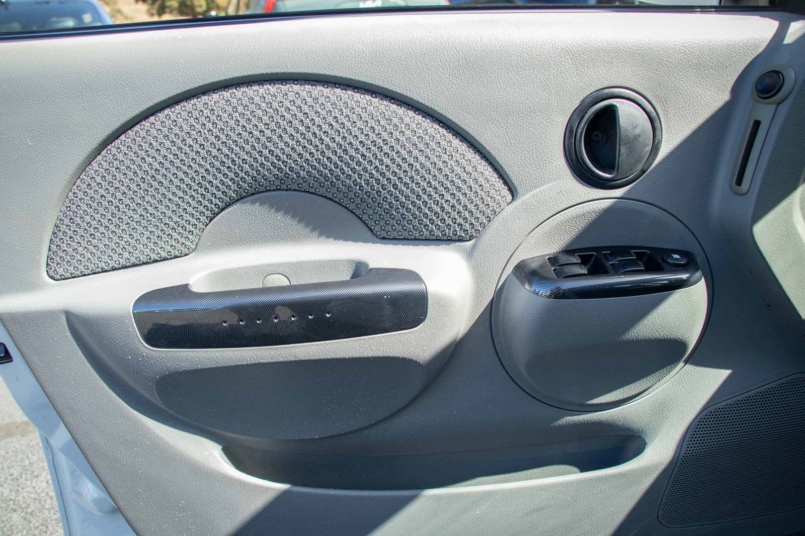 2004 Chevrolet Aveo LS