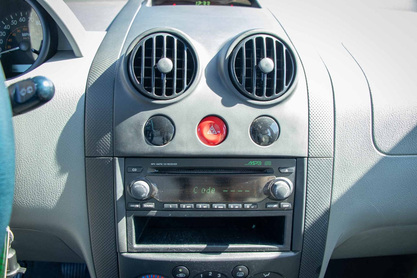 2004 Chevrolet Aveo LS
