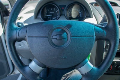 2004 Chevrolet Aveo LS