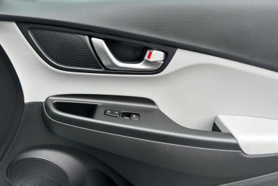 2023 Hyundai Kona Electric SEL