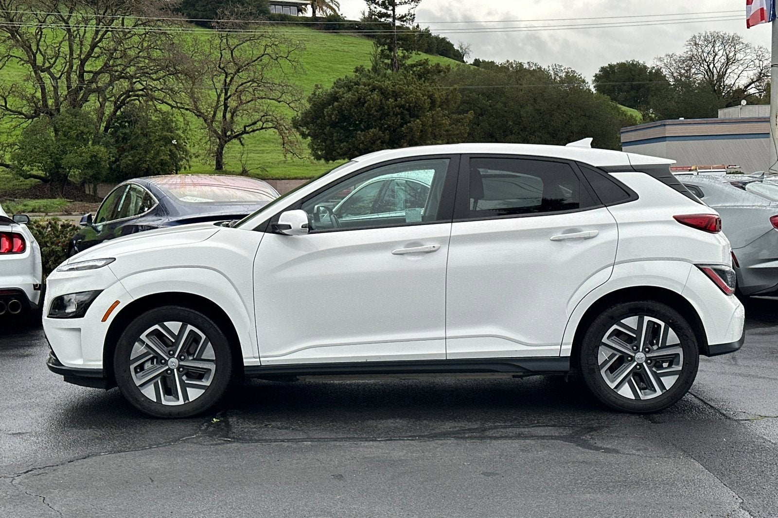 2023 Hyundai Kona Electric SEL