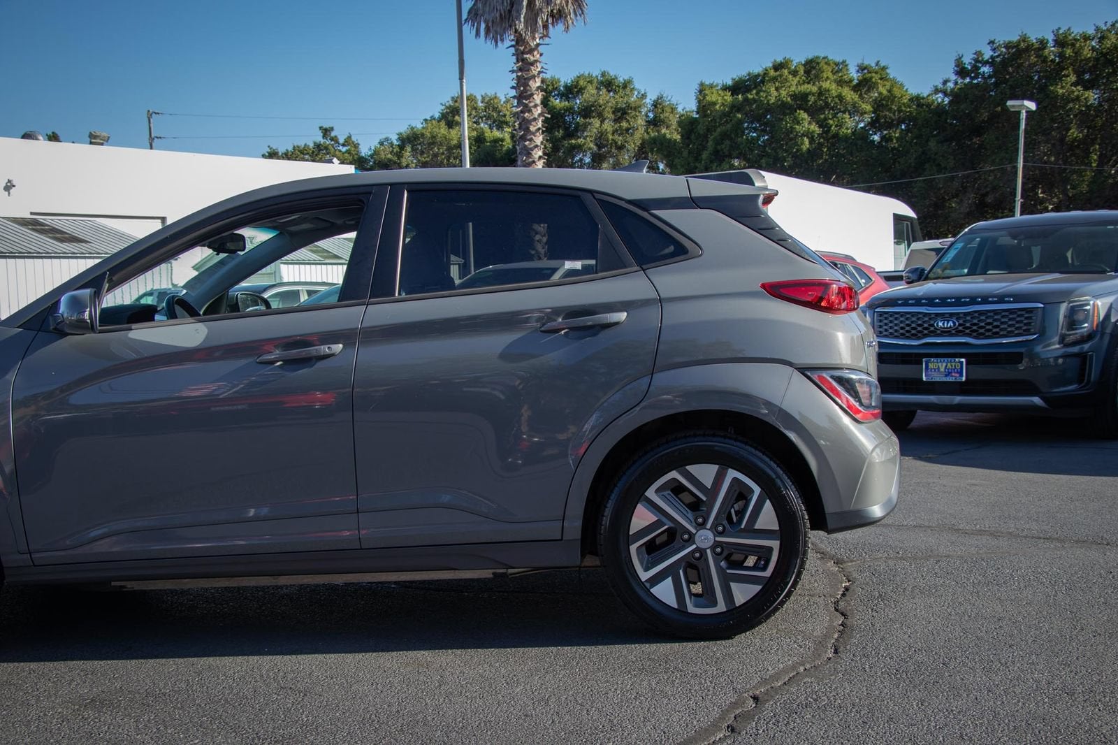 2023 Hyundai Kona Electric SEL
