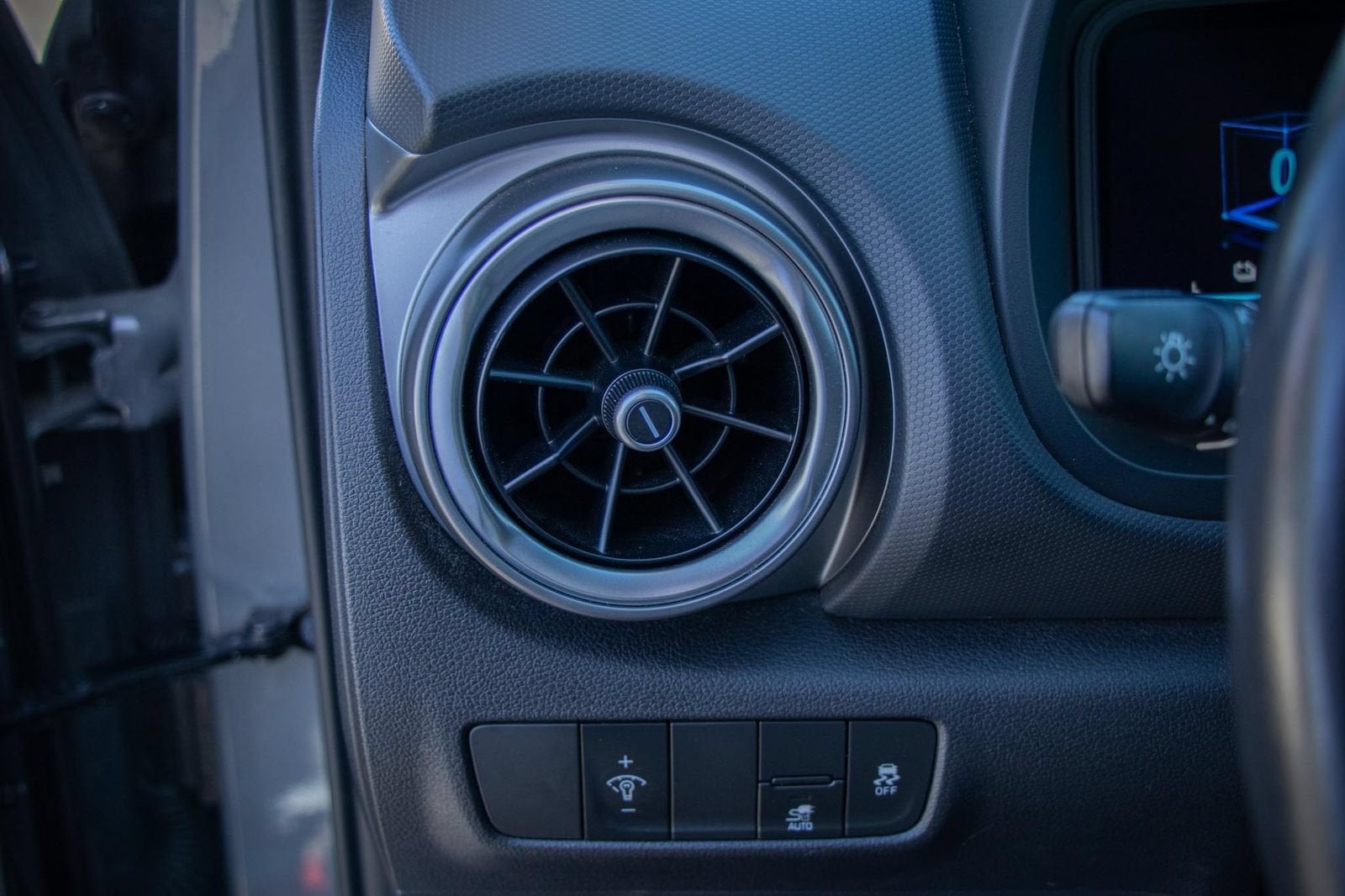 2023 Hyundai Kona Electric SEL