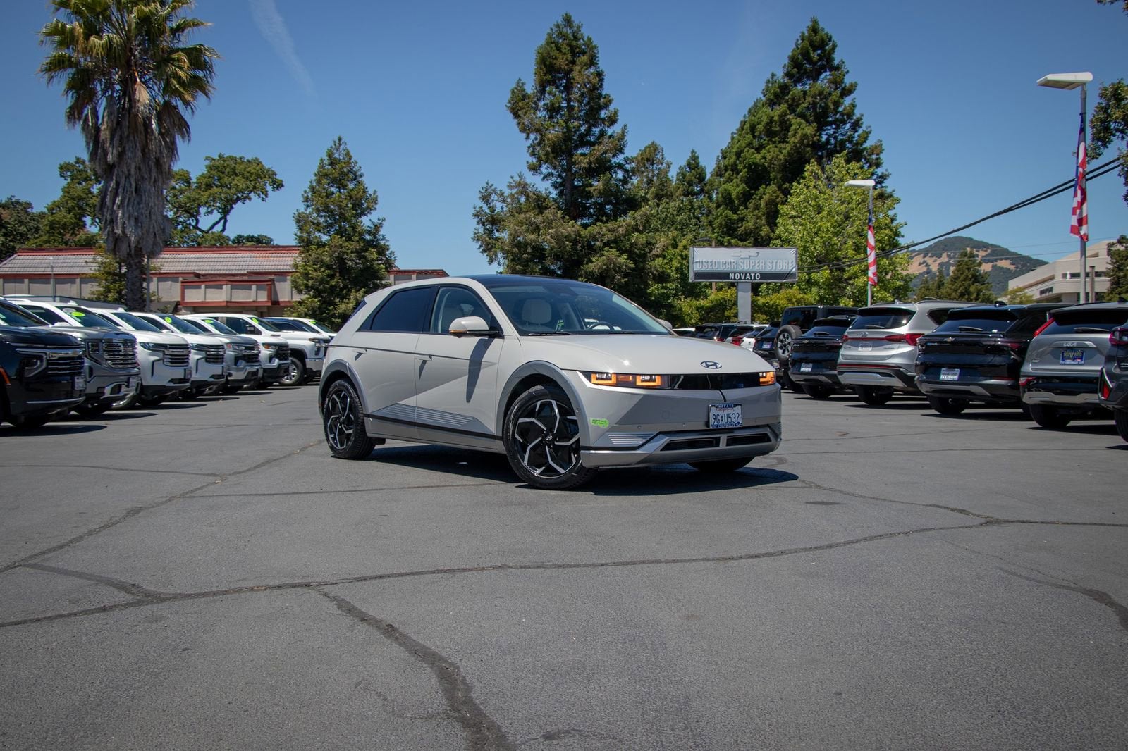 Used 2023 Hyundai IONIQ 5 Limited with VIN KM8KR4AE6PU189347 for sale in Novato, CA