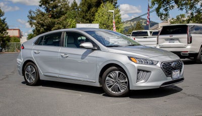 2022 Hyundai Ioniq Plug-In Hybrid SEL
