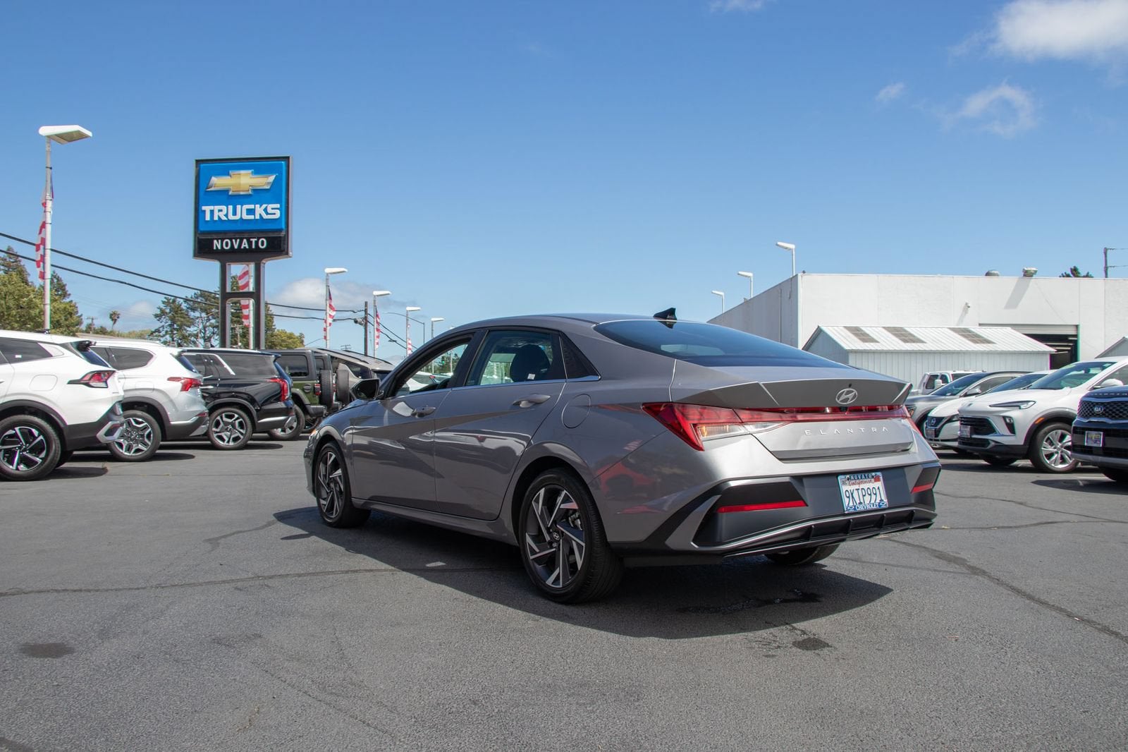 2024 Hyundai Elantra SEL