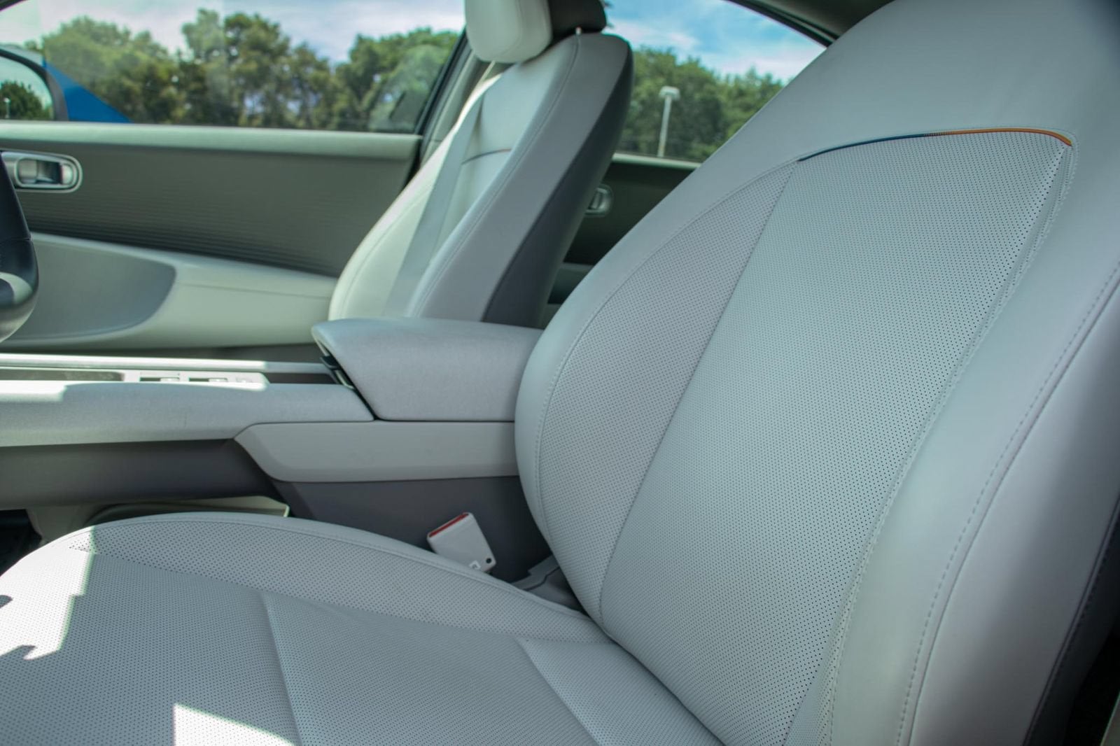 2024 Hyundai IONIQ 6 SEL