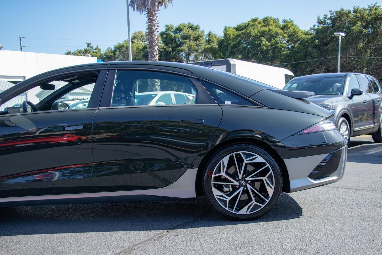 2024 Hyundai IONIQ 6 SEL