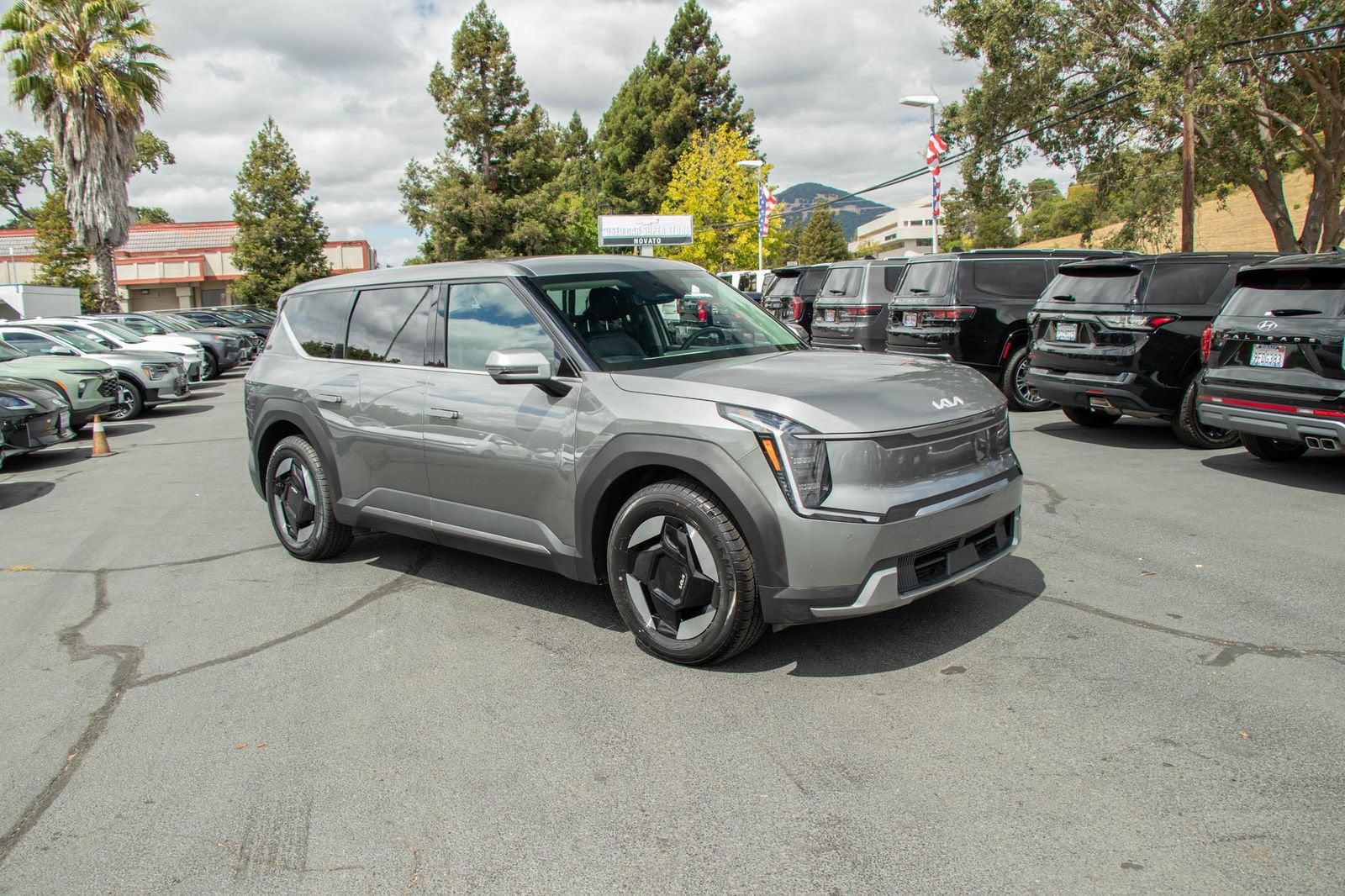 2024 Kia EV9 Light Long Range