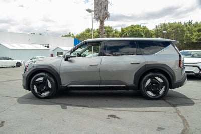 2024 Kia EV9 Light Long Range