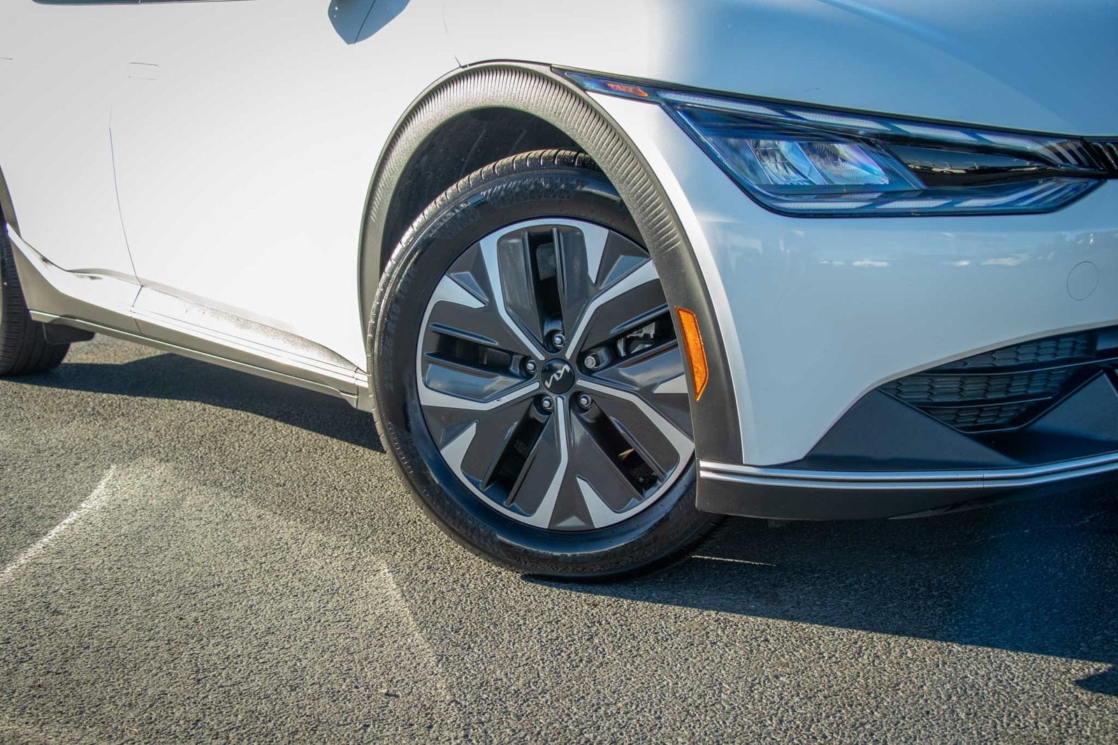 2024 Kia EV6 Light Long Range