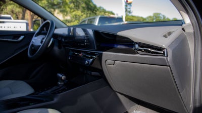 2023 Kia Niro EX