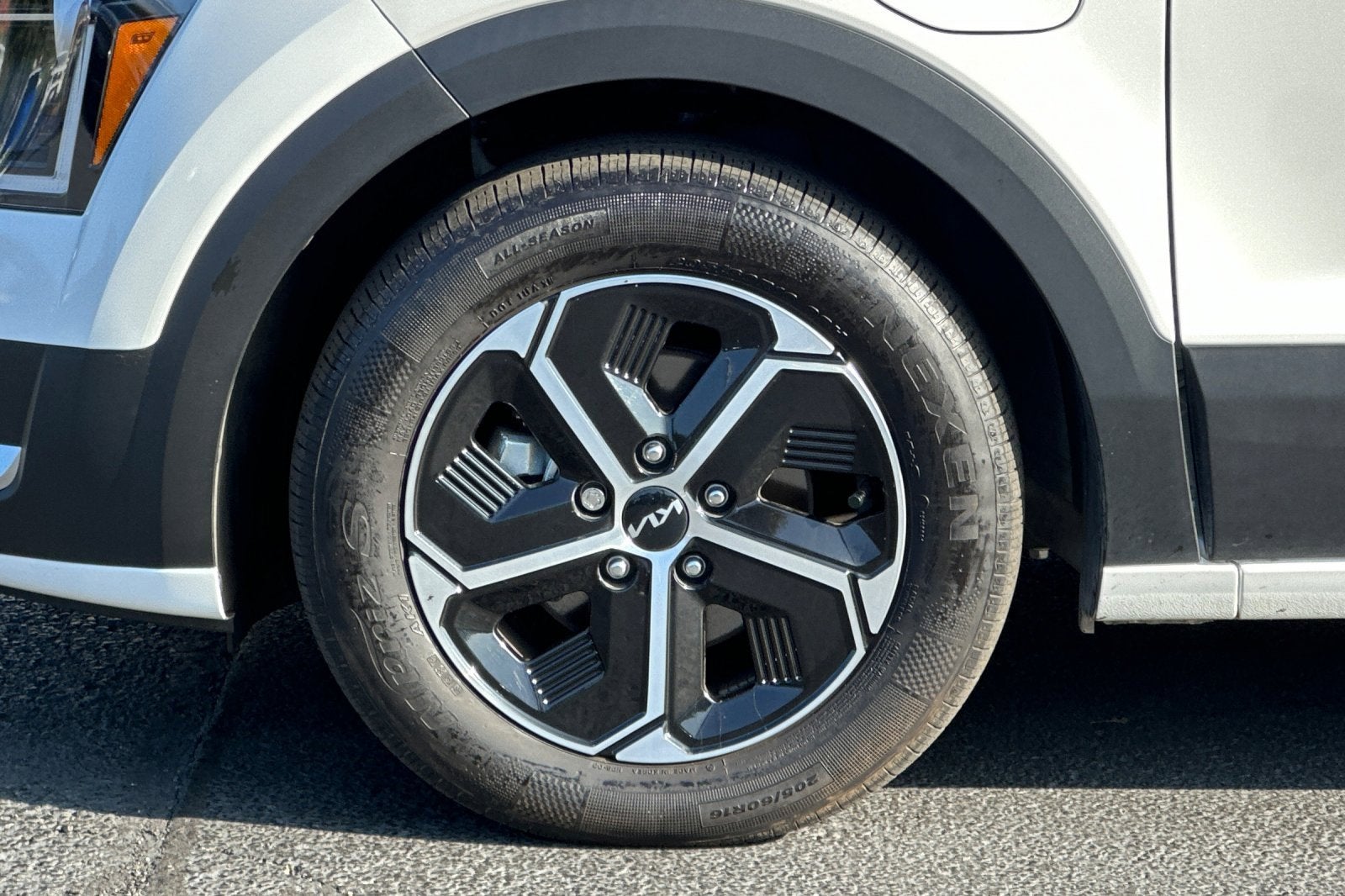 2025 Kia Niro Plug-In Hybrid EX