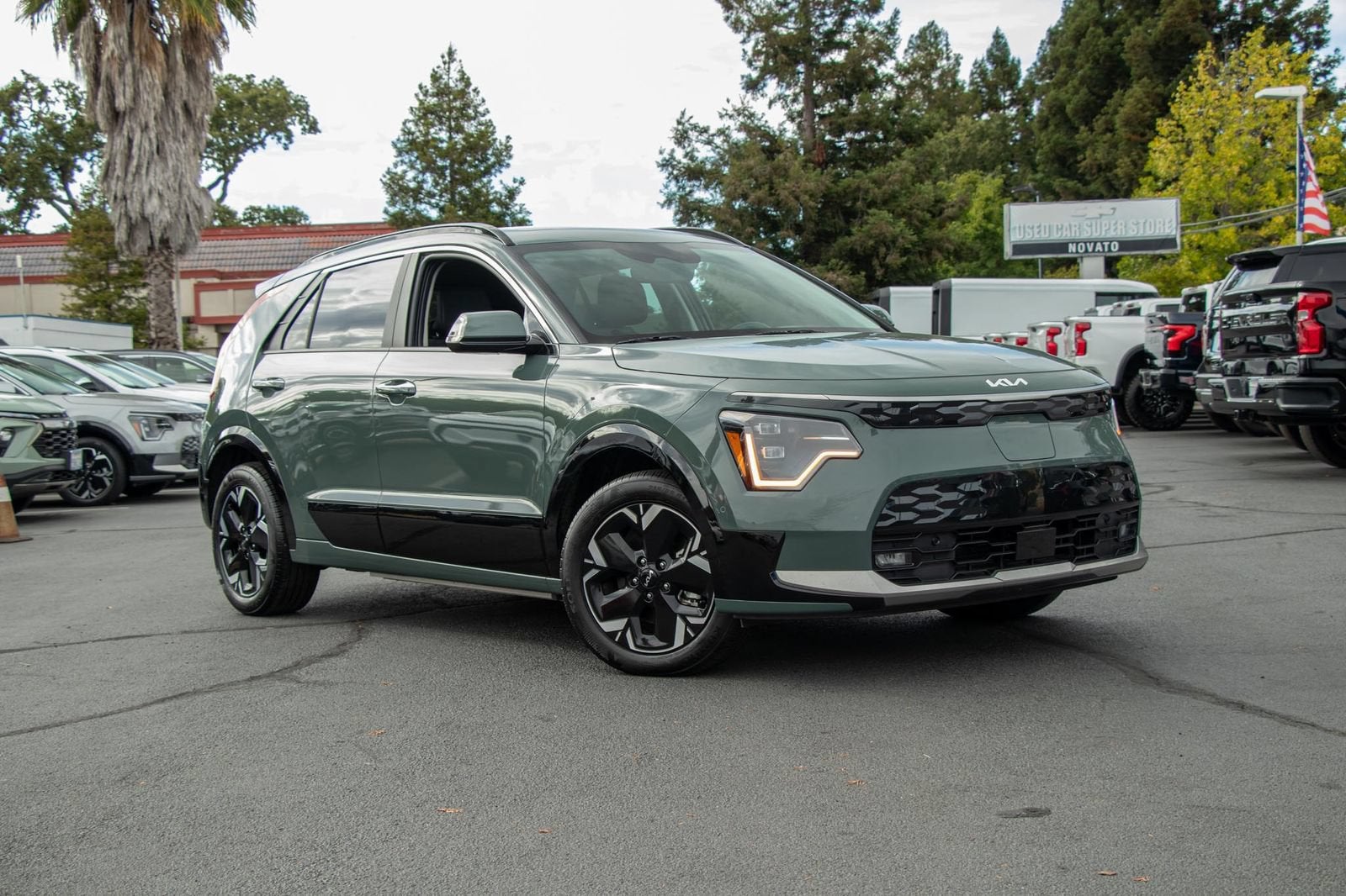 Used 2025 Kia Niro Wave with VIN KNDCT3L15S5138231 for sale in Novato, CA