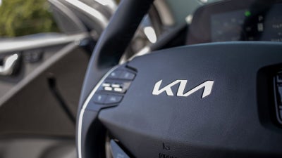 2023 Kia Niro EV Wave