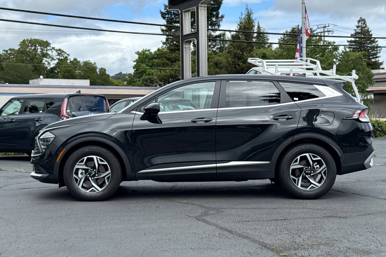 2024 Kia Sportage LX