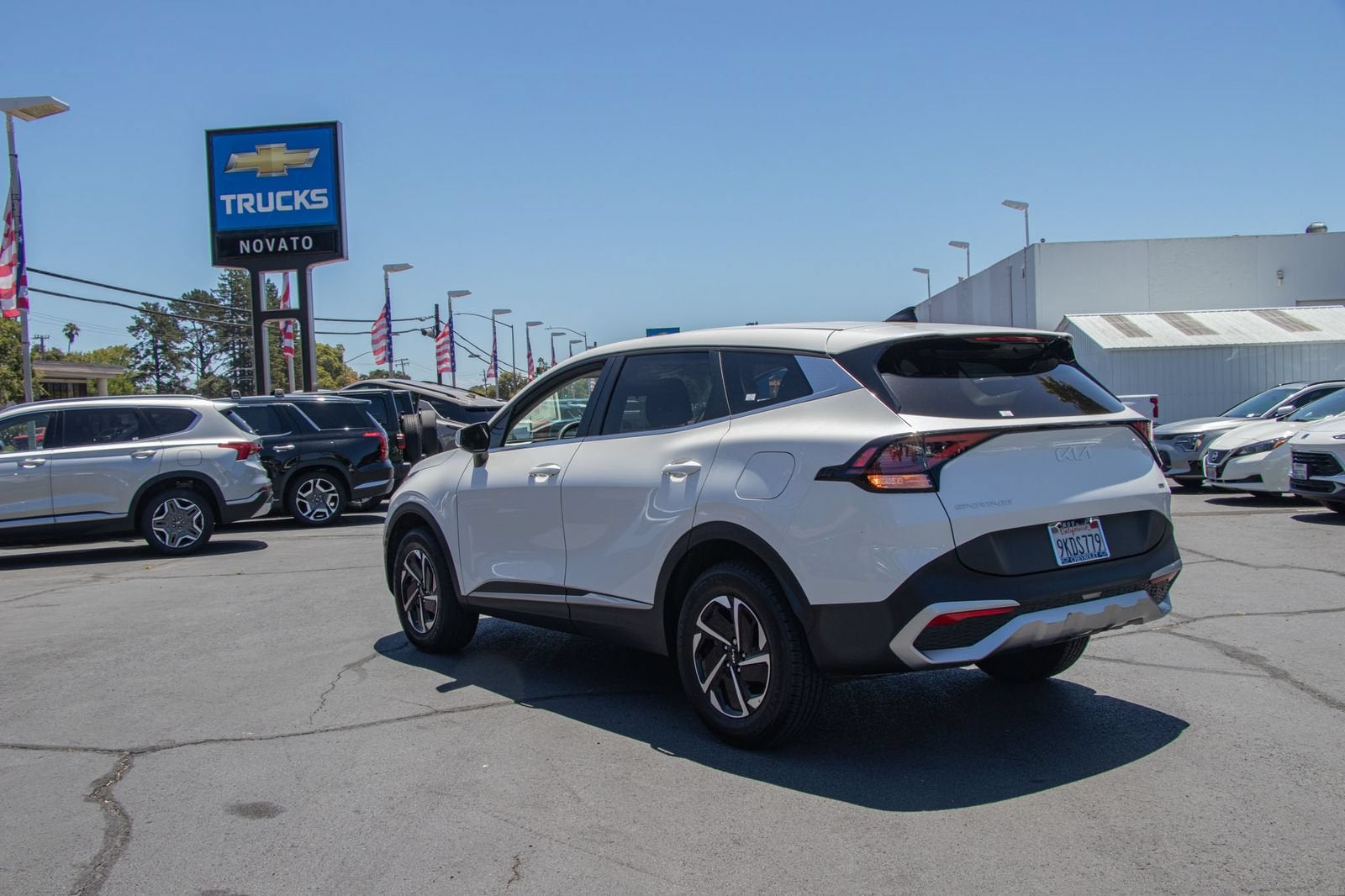 2023 Kia Sportage Hybrid LX