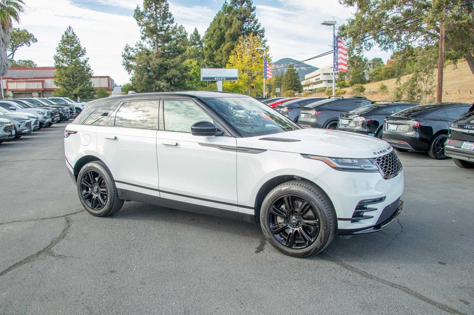 2023 Land Rover Range Rover Velar P340 R-Dynamic S MHEV
