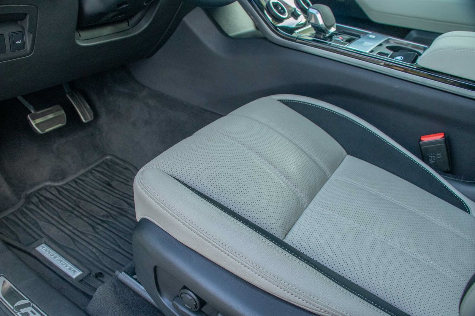 2023 Land Rover Range Rover Velar P340 R-Dynamic S MHEV