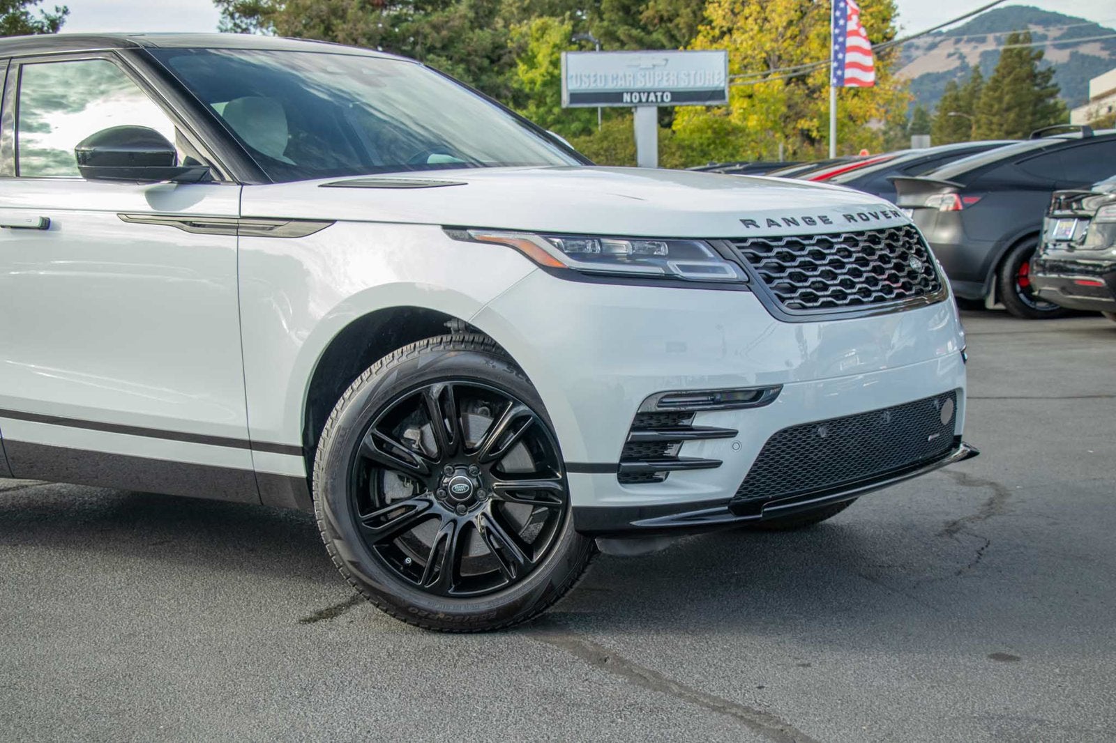 2023 Land Rover Range Rover Velar P340 R-Dynamic S MHEV