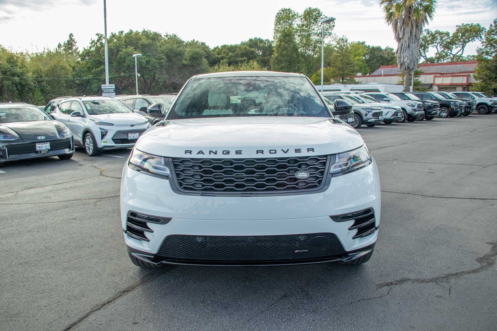 2023 Land Rover Range Rover Velar P340 R-Dynamic S MHEV