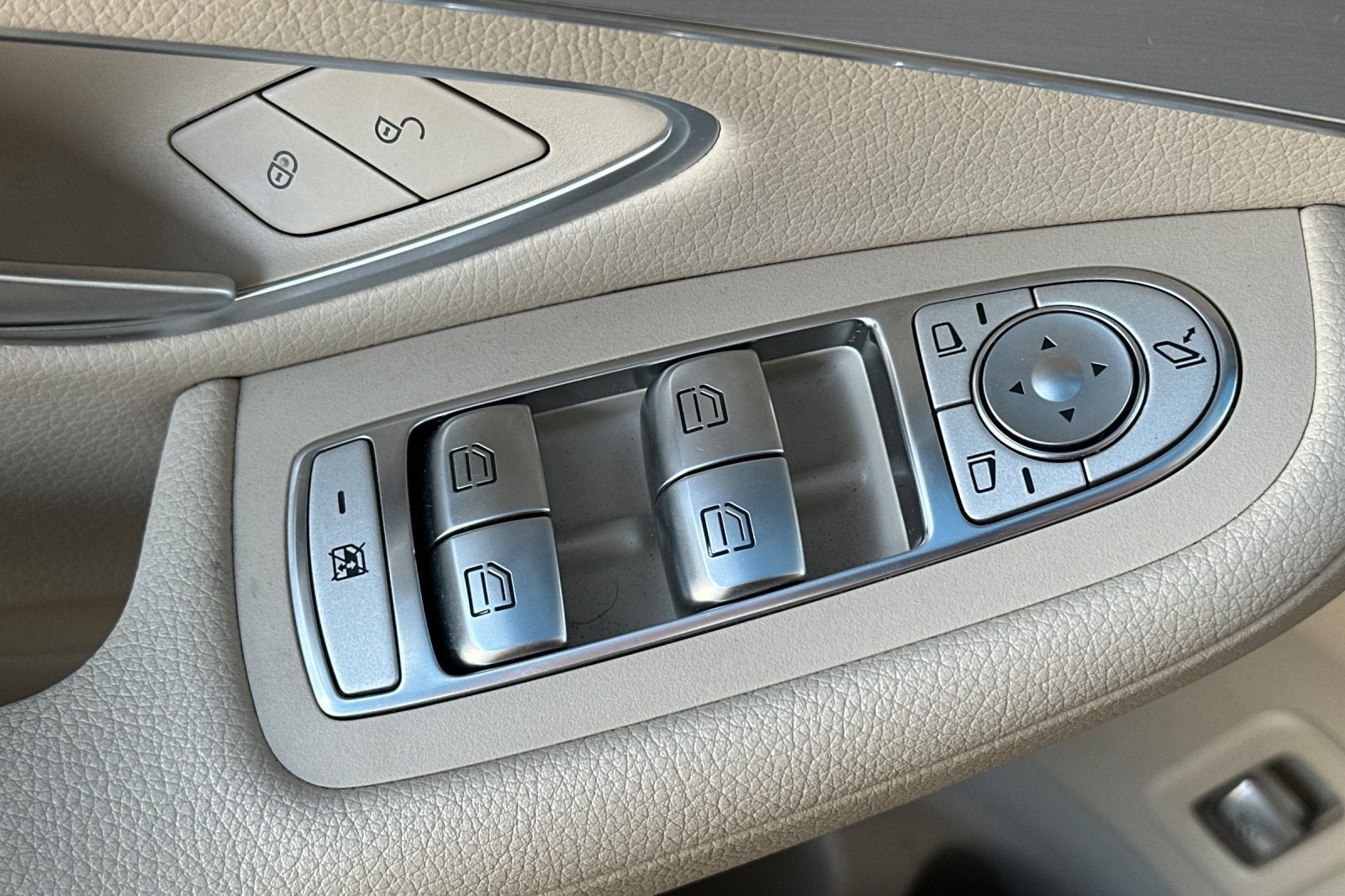 2022 Mercedes-Benz GLC 300 4MATIC® SUV