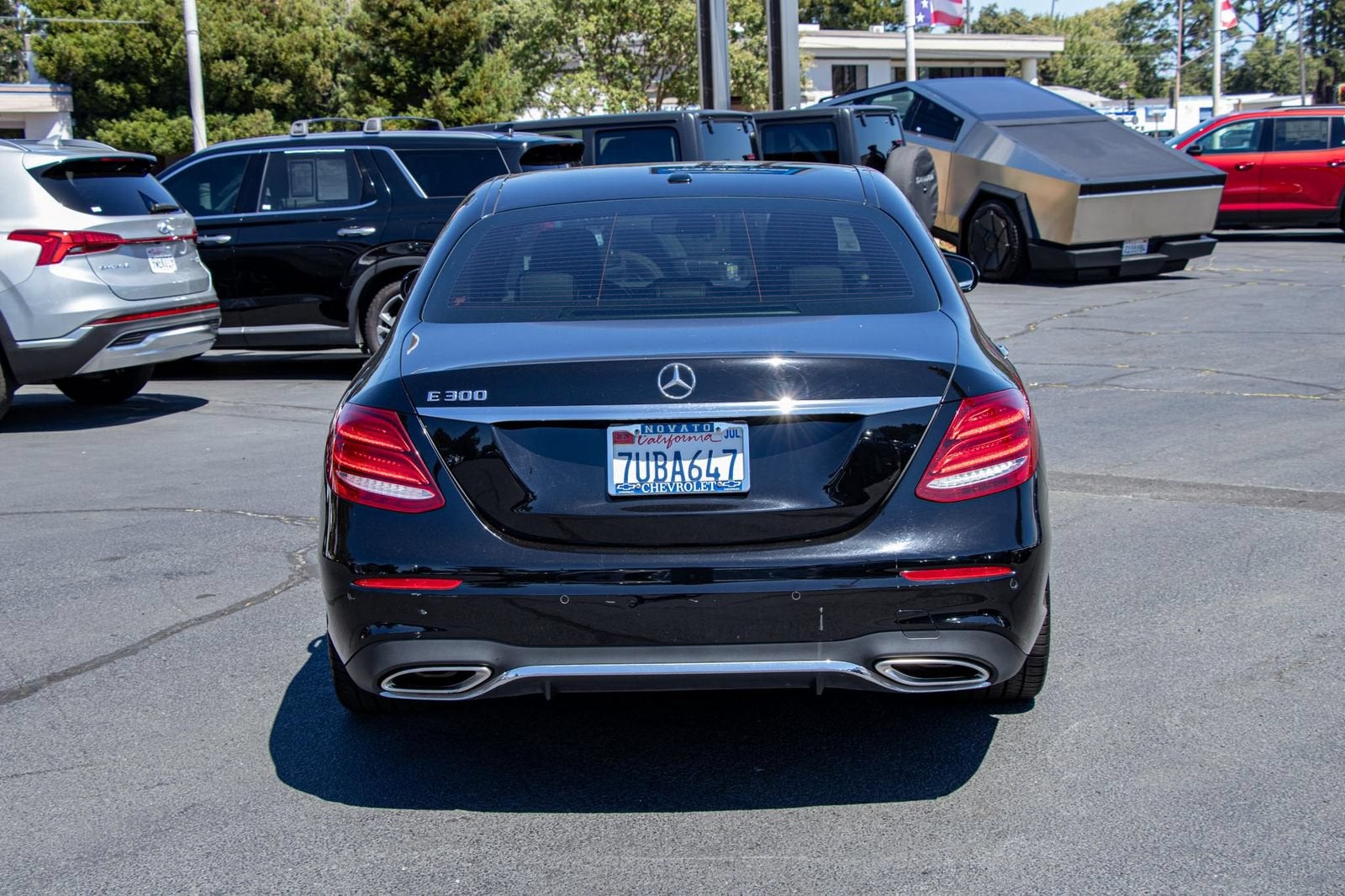 2017 Mercedes-Benz E 300 E 300 Luxury