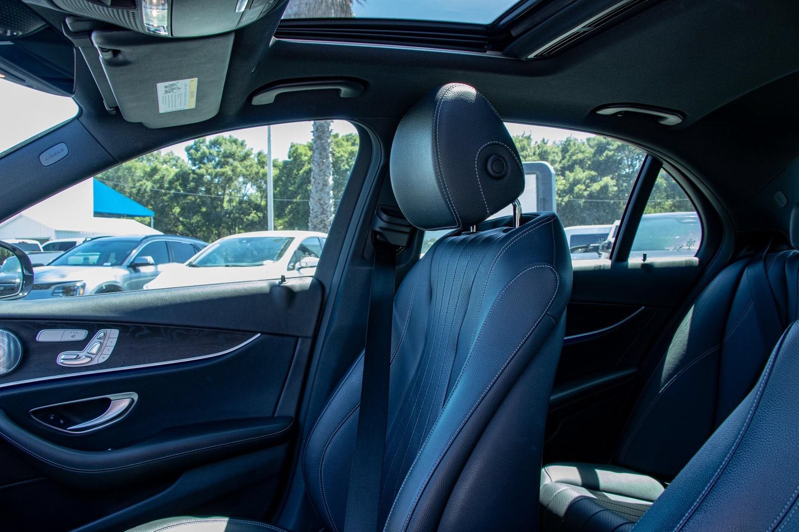 2017 Mercedes-Benz E 300 E 300 Luxury