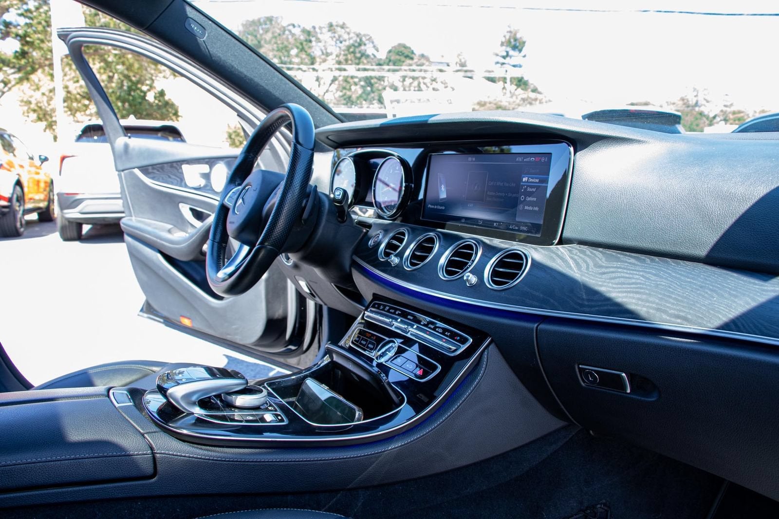 2017 Mercedes-Benz E 300 E 300 Luxury