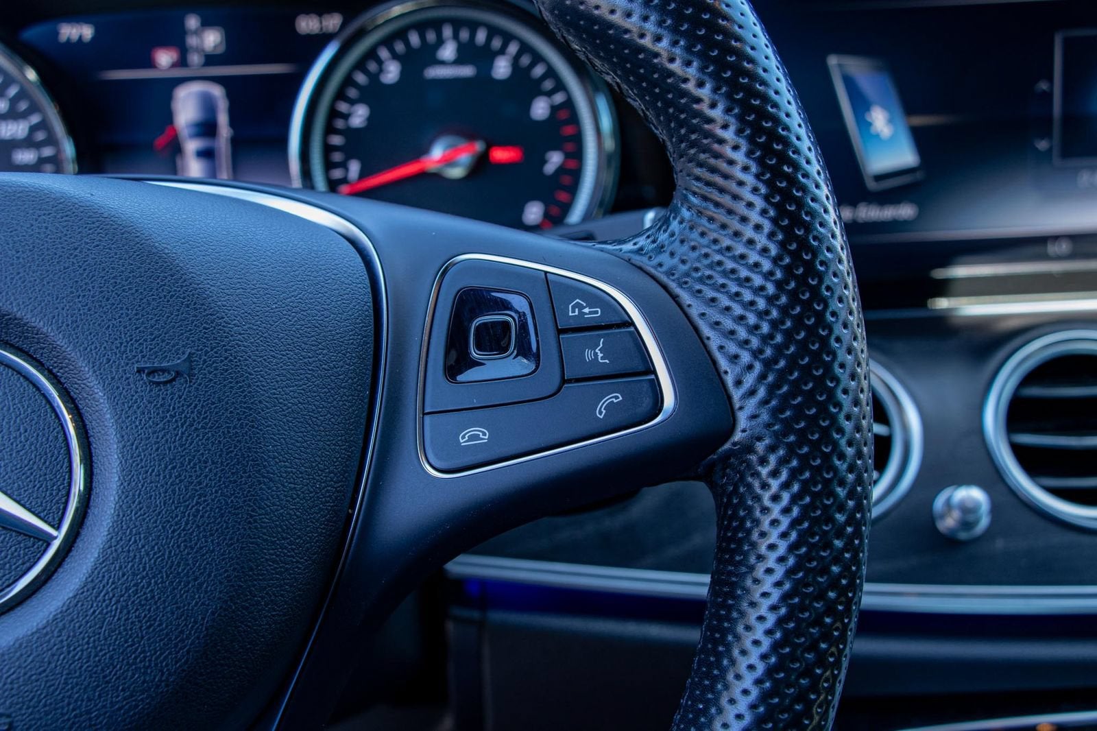 2017 Mercedes-Benz E 300 E 300 Luxury