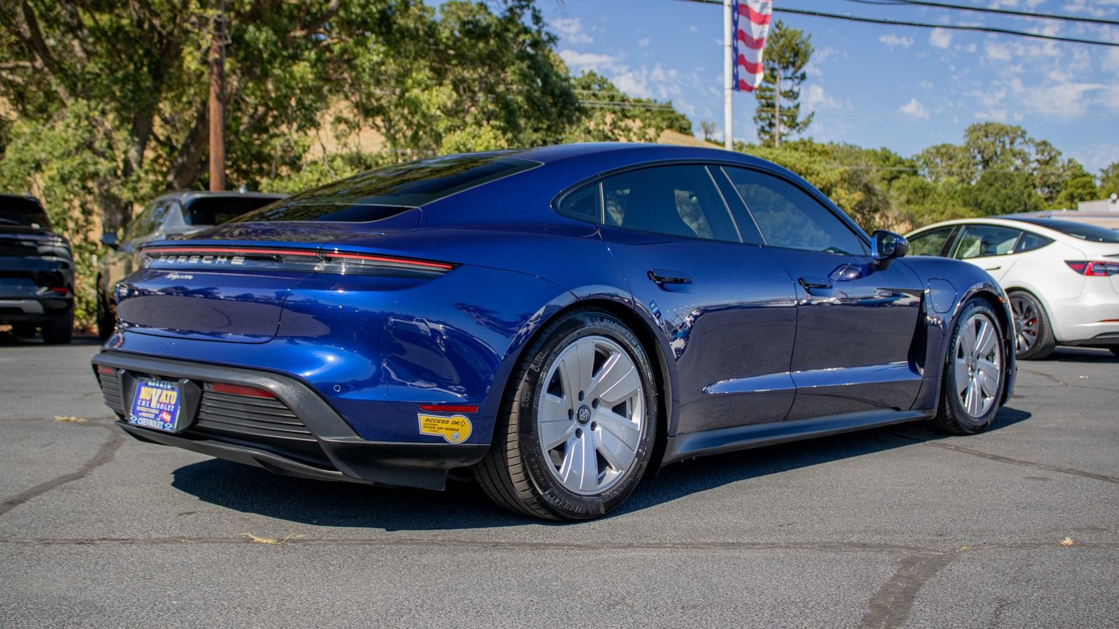 2022 Porsche Taycan 4DR RWD