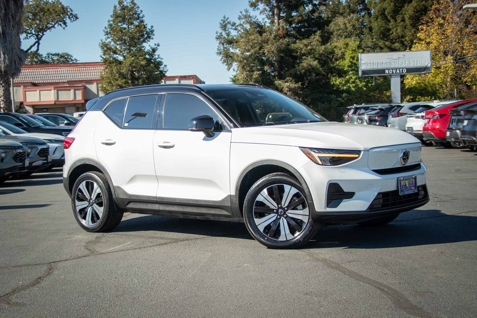 2023 Volvo XC40 Recharge Pure Electric Twin Core