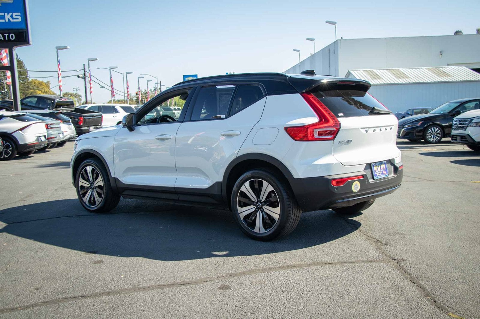 2023 Volvo XC40 Recharge Pure Electric Twin Core